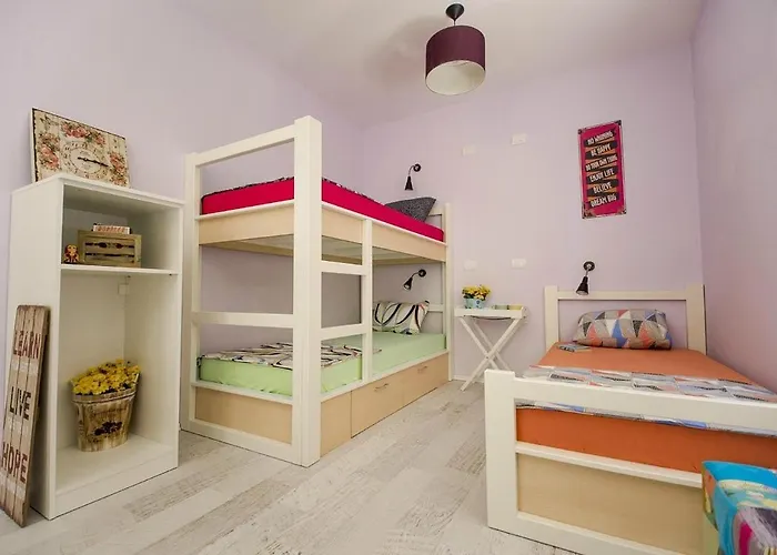 بيت شباب Bongo *