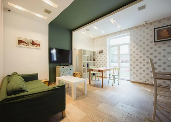 Bongo بيت شباب