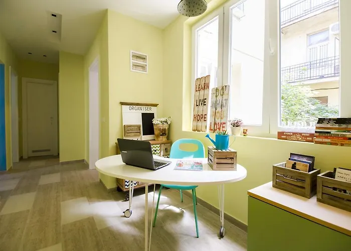 Bongo بيت شباب