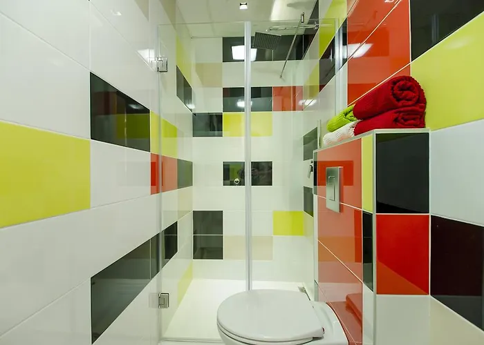 بيت شباب Bongo